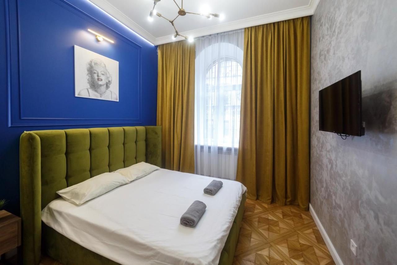 Two separate bedrooms Lychakivska 5 street old town Lviv Buitenkant foto