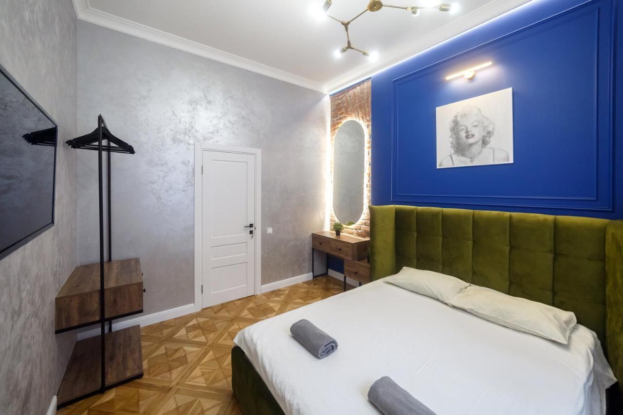 Two separate bedrooms Lychakivska 5 street old town Lviv Buitenkant foto